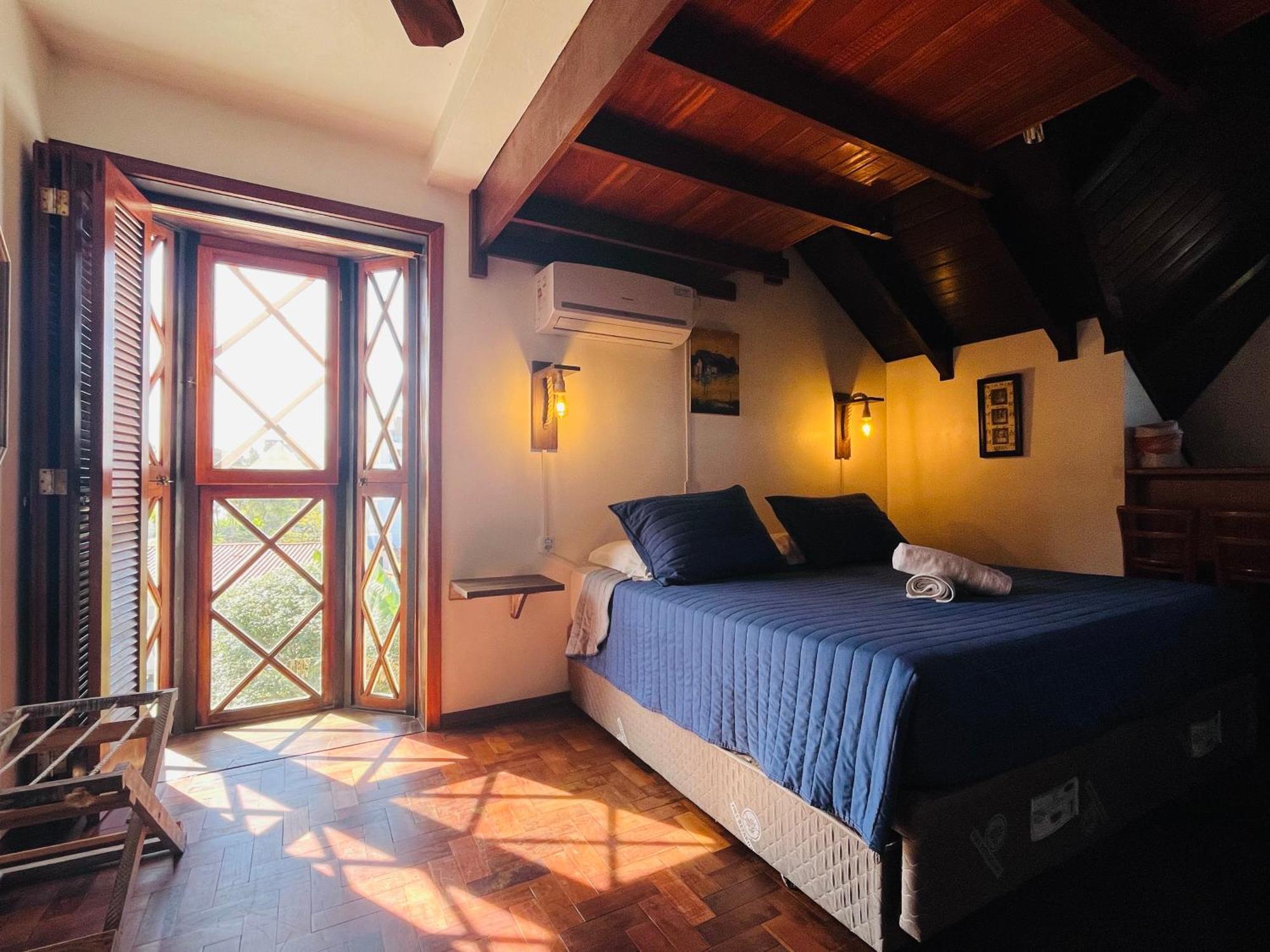 Canajure Guest house *